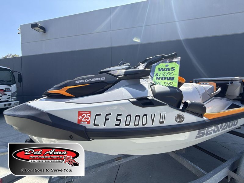 Used 2023 Sea-Doo FISH PRO TROPHY 170 Image 1