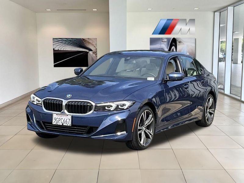 2023 BMW 3 Series 330iImage 4