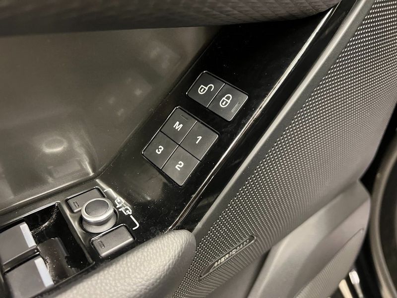 2019 Land Rover Range Rover Velar P250 SImage 20