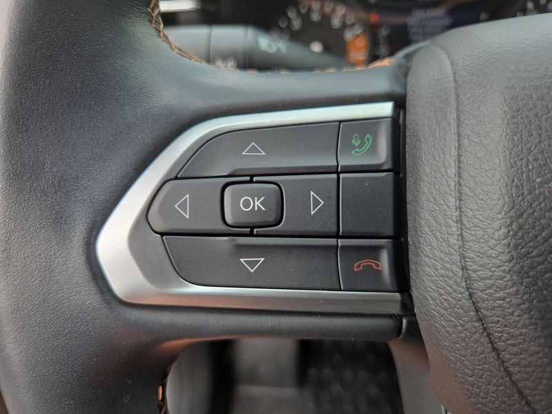 2022 Jeep Compass Limited photo 25
