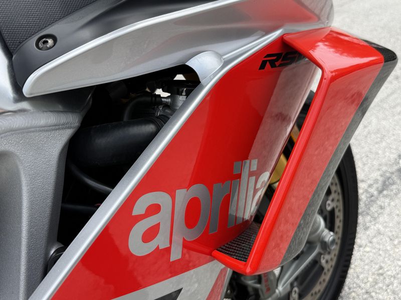 Used 2018 Aprilia RSV4 RF LE 