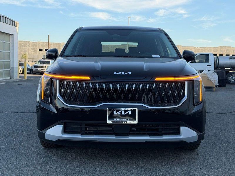New 2026 Kia Carnival Hybrid LXSImage 2