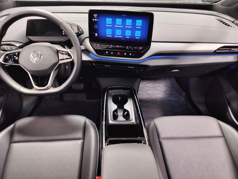Used 2024 Volkswagen ID.4 S w/Glass RoofImage 17