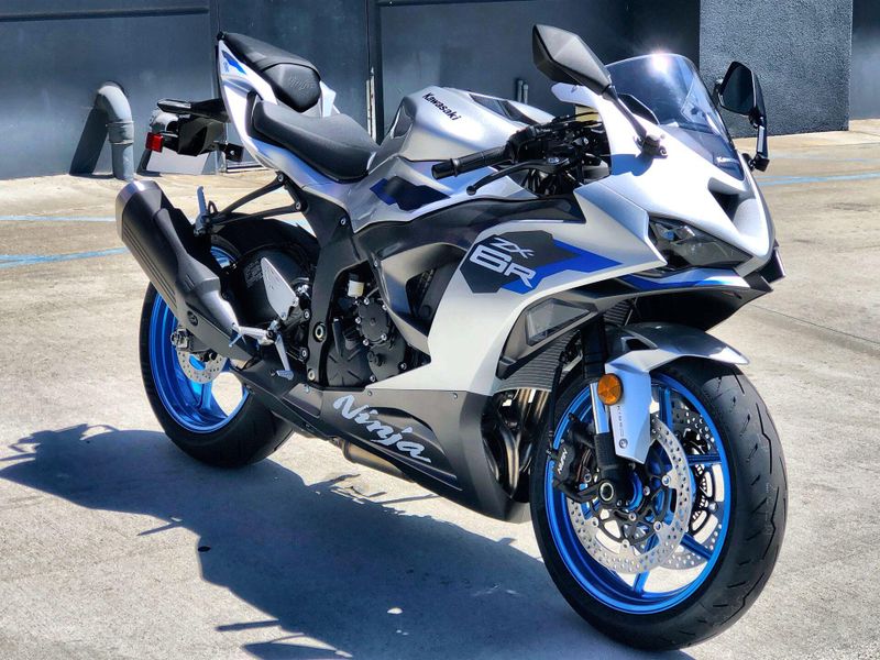 New 2027 Kawasaki NINJA ZX-6R Image 11
