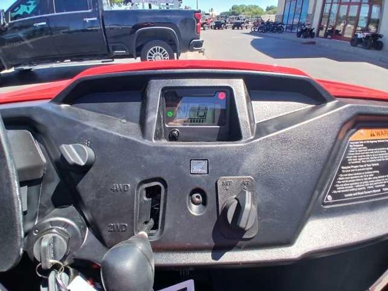 2025 Honda PIONEER 520 