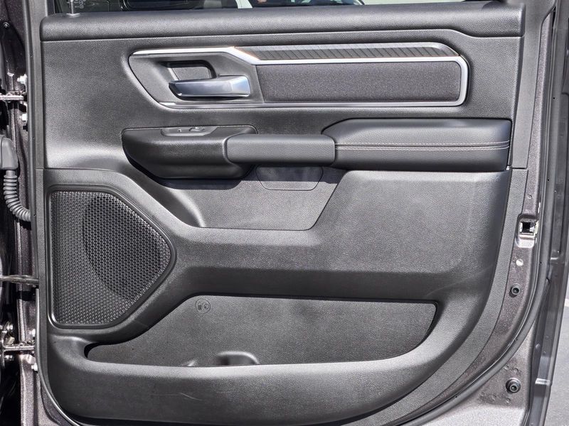 2025 Ram 1500 Big Horn photo 25