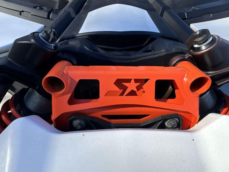 Used 2020 Can-Am SSV MAV TURBO R RS CR&sol;W 20 CALI Image 17