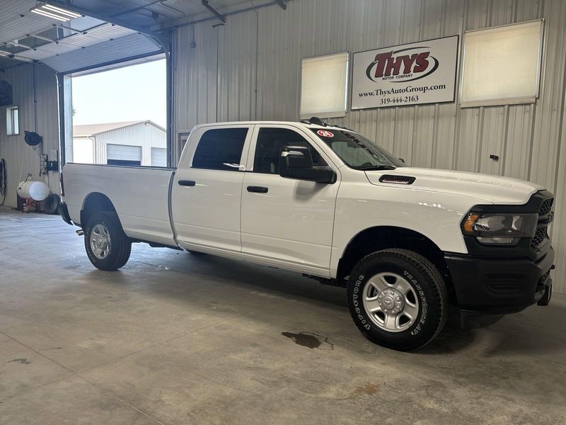 2024 RAM 2500 Tradesman Crew Cab 4x4 8