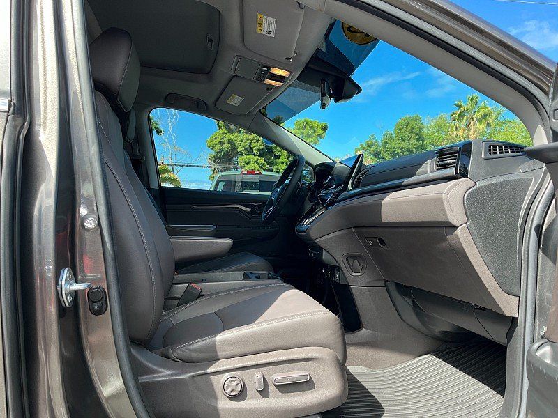 2022 Honda Odyssey Touring AutoImage 20