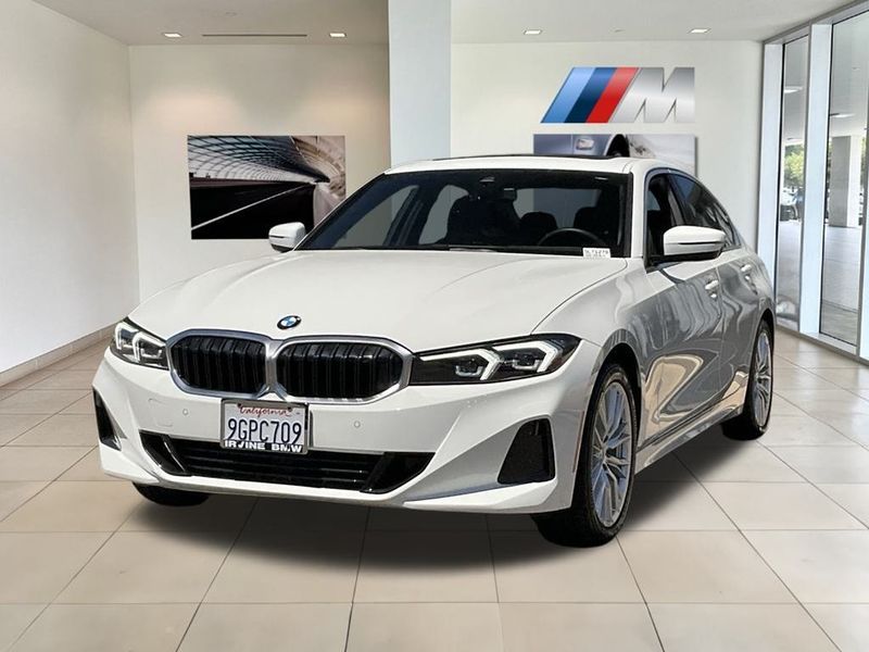 2024 BMW 3 Series 330iImage 4