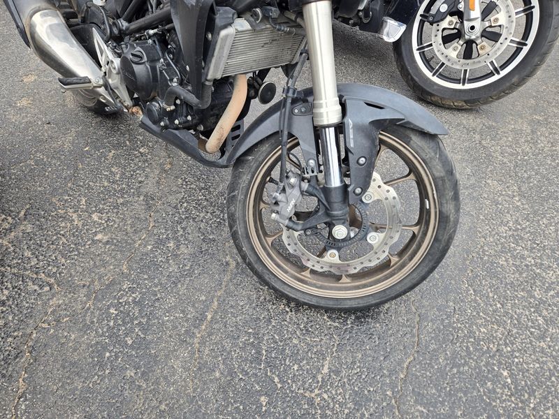 USED 2021 HONDA CB300R ABS Image 11