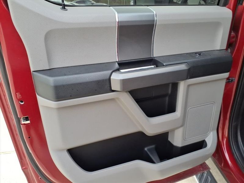 Used 2017 Ford F-150 XLTImage 16