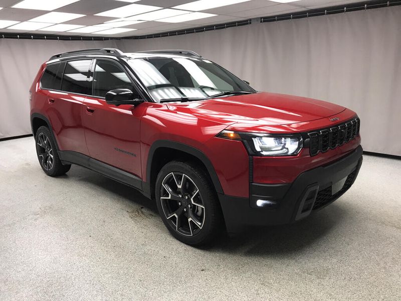 New 2026 Jeep Cherokee Overland 4x4Image 17