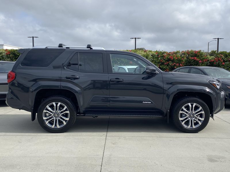 2025 Toyota 4Runner LimitedImage 3
