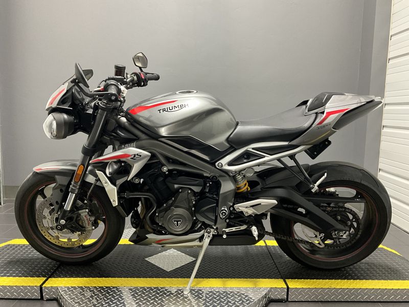 2021 Triumph STREET TRIPLE RS in a GREY exterior color. BMW Motorcycles of Modesto 209-524-2955 bmwmotorcyclesofmodesto.com 