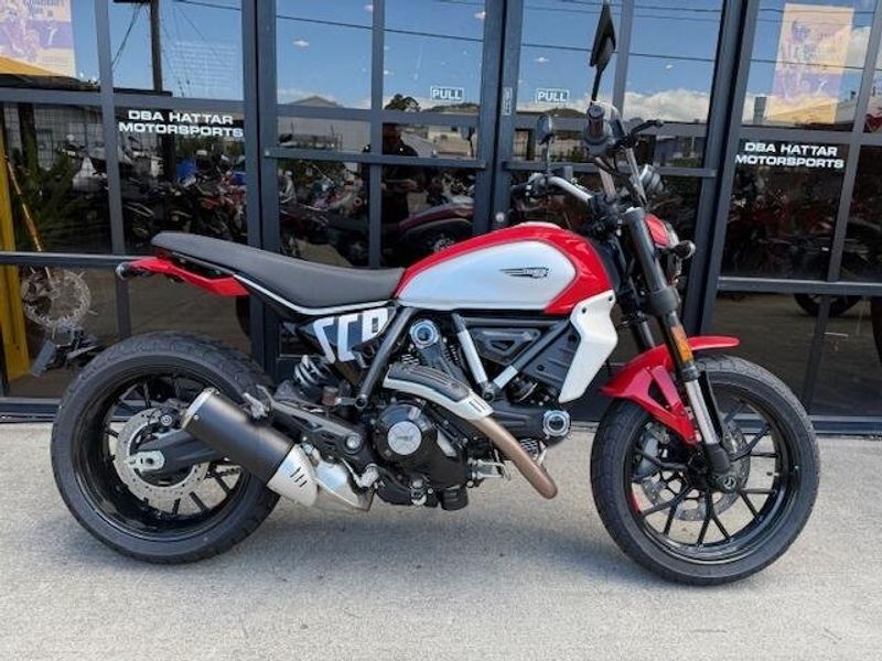 New 2024 Ducati SCRAMBLER 800 ICON 
