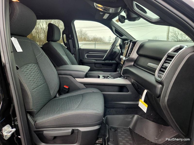 New 2026 RAM 3500 Big Horn Crew Cab 4x4 6'4' Box