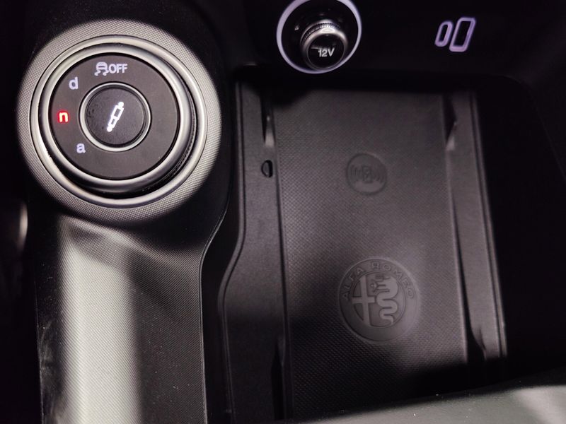 Used 2024 Alfa Romeo Tonale Veloce Premium AWD w/Sunroof/ActivImage 26