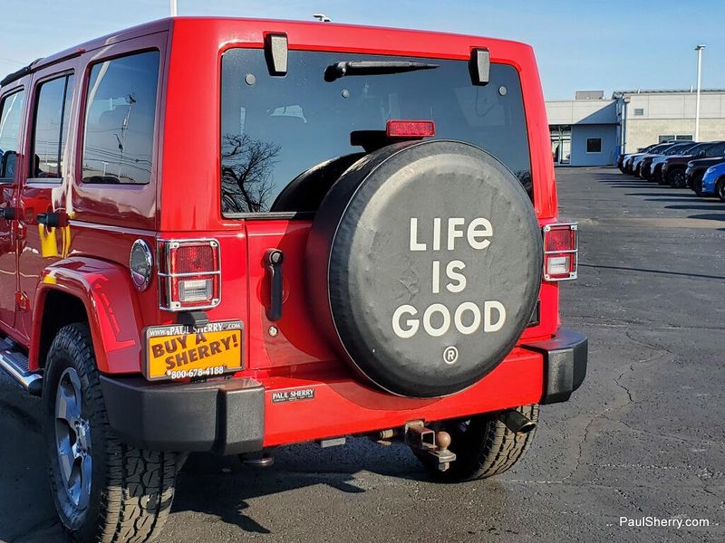 Used 2016 Jeep Wrangler Unlimited Sahara