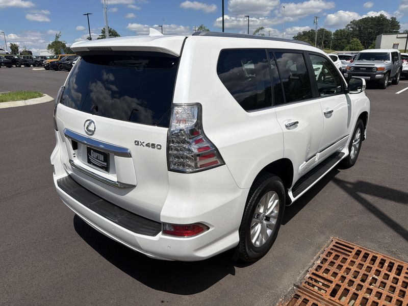 Used 2018 Lexus GX 460 PremiumImage 13