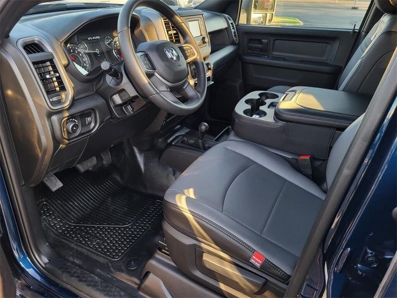 2024 RAM 2500 Tradesman Crew Cab 4x4 6