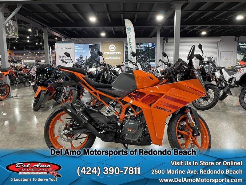 New 2024 KTM RC 390 Image 1
