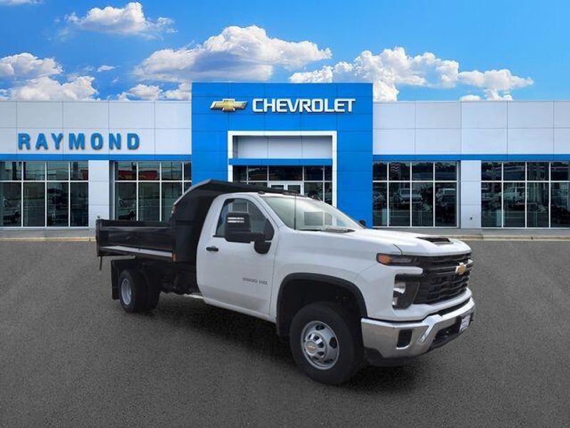 New 2025 Chevrolet Silverado 3500HD Work TruckImage 1