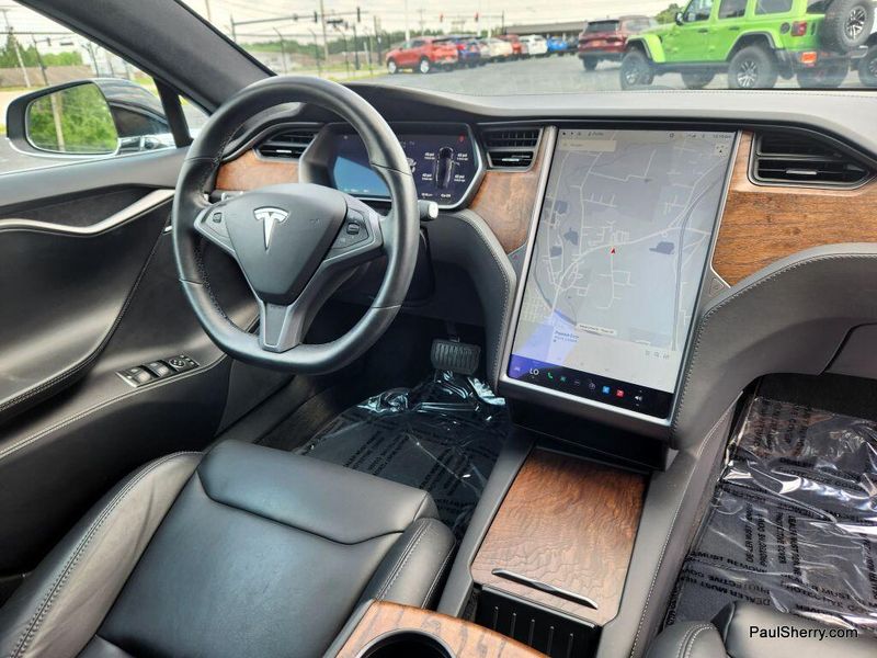 2019 Tesla Model S 75DImage 34