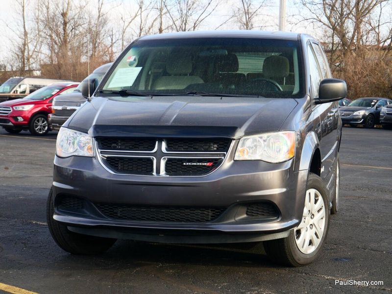 Used 2015 Dodge Grand Caravan SE