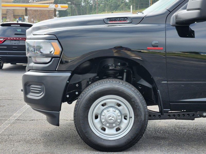 2024 RAM 2500 Tradesman Crew Cab 4x4 8