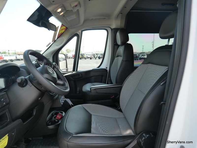 2023 RAM ProMaster 2500 High Roof 159WBImage 27