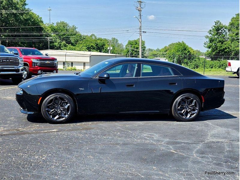 New 2026 Dodge Charger R/T Plus 4-door Awd