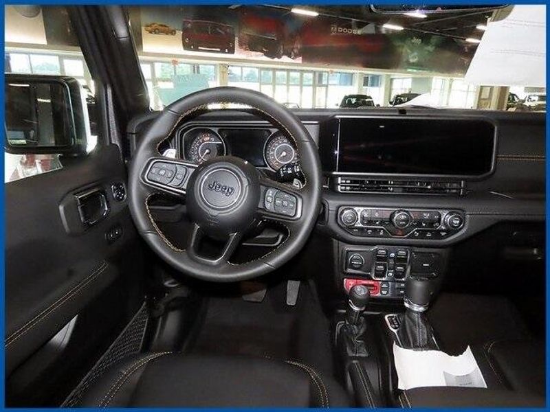 2025 Jeep Wrangler Rubicon 392Image 10
