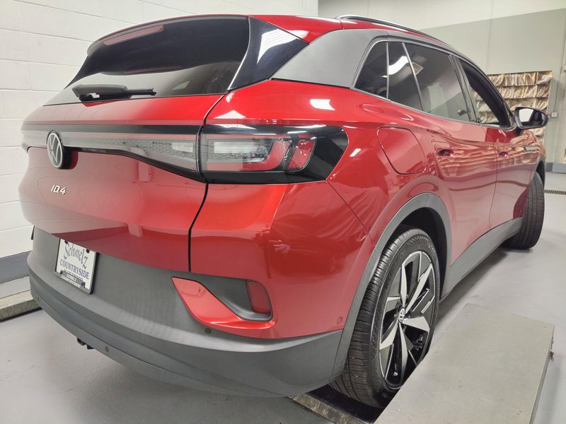 2023 Volkswagen ID.4 Pro S AWD 82kW w/Glass RoofImage 13