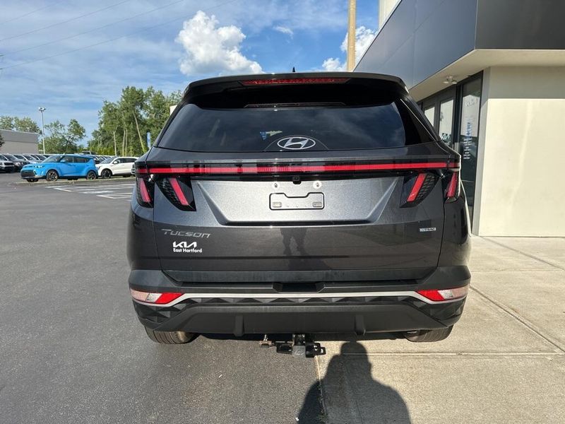 2022 Hyundai Tucson SELImage 6