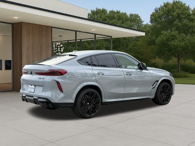 New 2026 BMW X6 M CompetitionImage 7