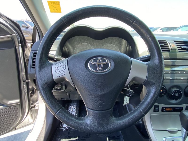 2010 Toyota Corolla SImage 24