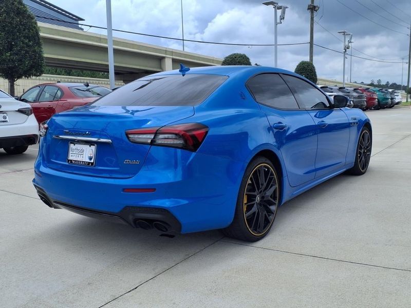 2022 Maserati Ghibli F TributoImage 10