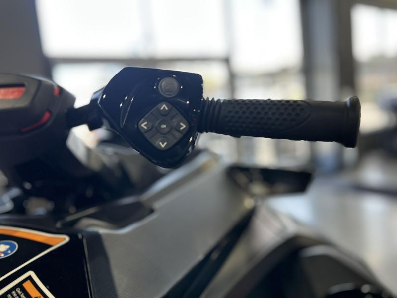 New 2025 Sea-Doo RXT-X 325 (SOUND SYSTEM) Image 11