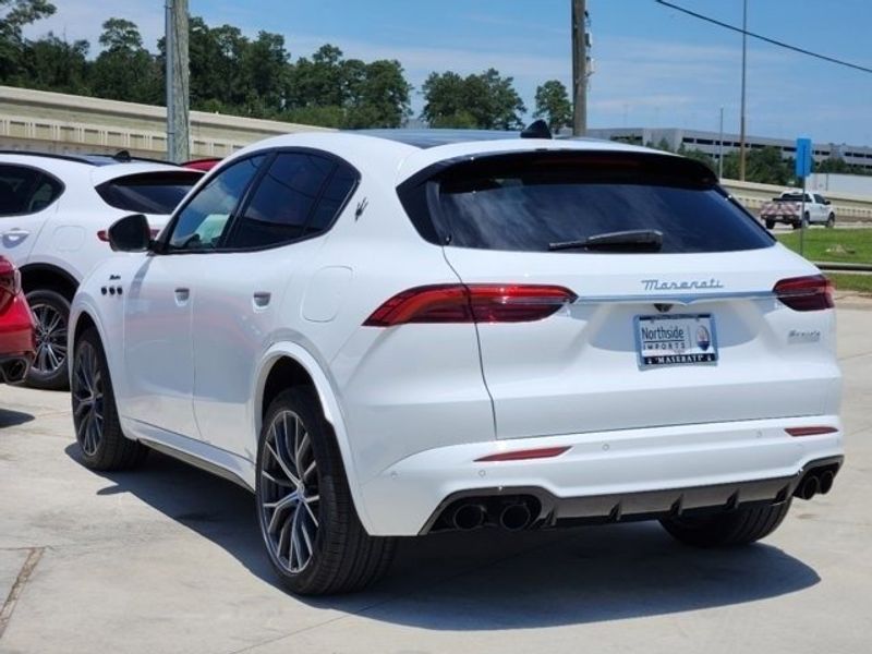 2023 Maserati Grecale Modena in a Rosso/Ross exterior color and Redinterior. Northside Imports Houston 281-475-4549 northsideimportshouston.com 