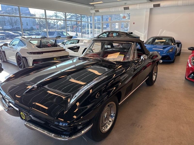 1967 Chevrolet Corvette 327/300 3-speed