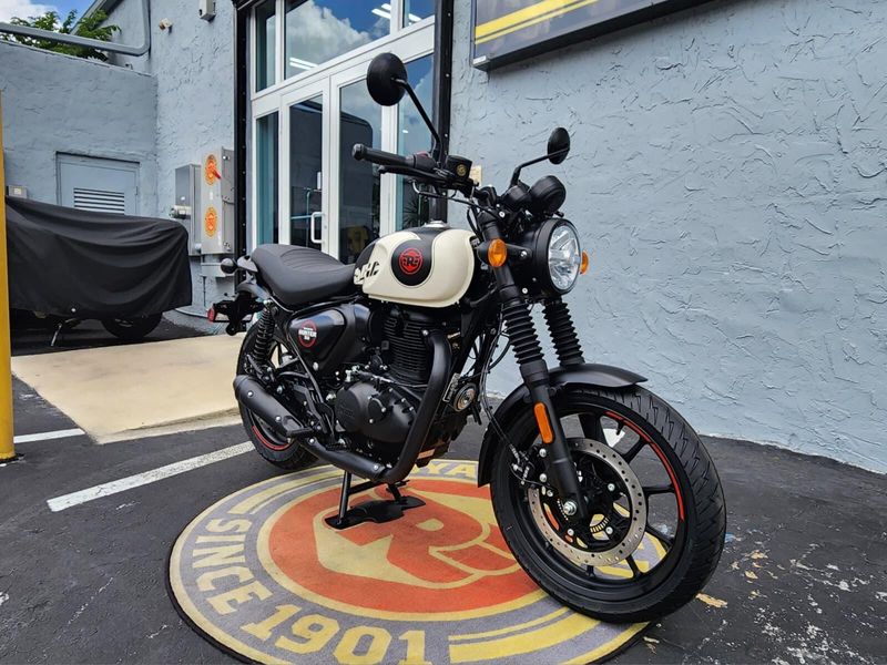 New 2026 Royal Enfield HUNTER 350 Image 9