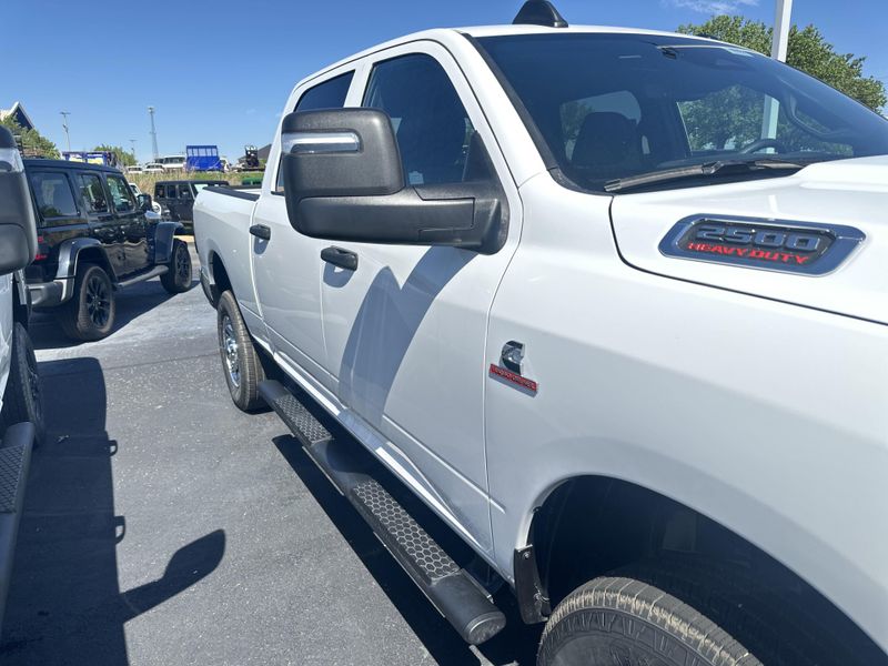 2025 RAM 2500 Tradesman Crew Cab 4x4 6