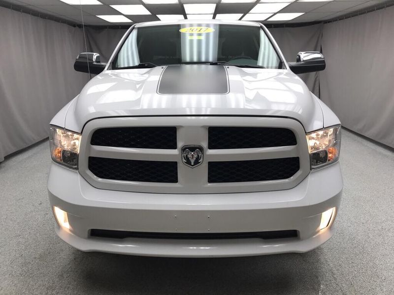 Used 2017 RAM 1500 ExpressImage 6