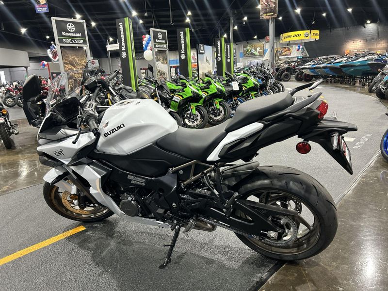New 2026 Suzuki GSX-S1000GT+ Image 8