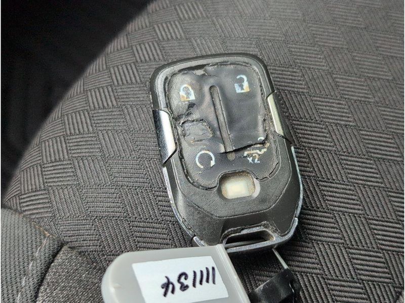 Used 2020 Chevrolet Silverado 1500 RSTImage 19