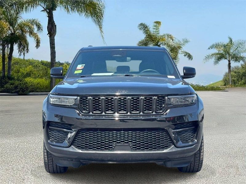 Used 2023 Jeep Grand Cherokee Altitude X