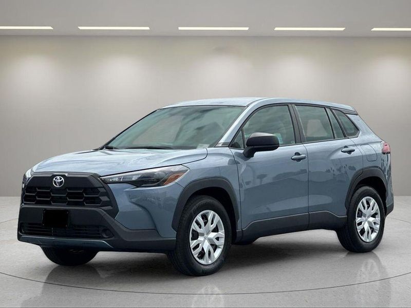 Used 2026 Toyota Corolla Cross LImage 7