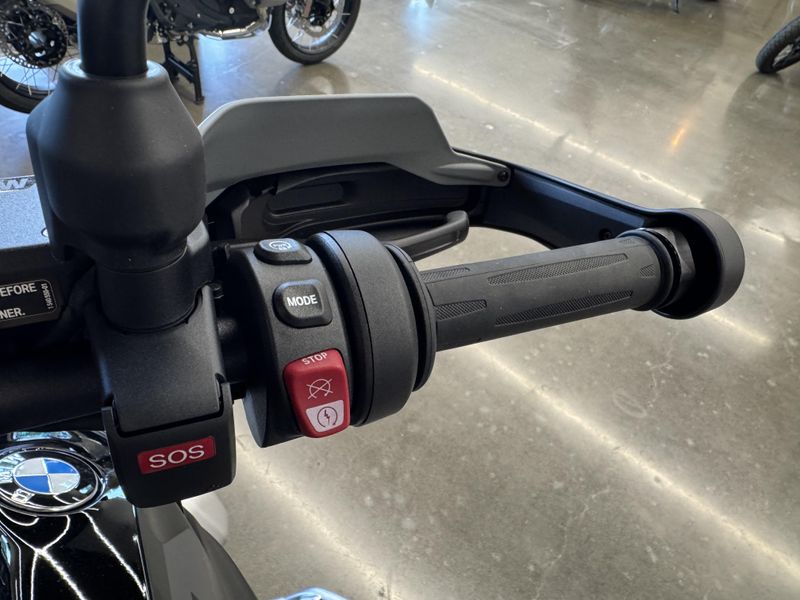 2025 BMW R 1300 GS - TRIPLE BLACK - BLACK STORM METALLIC 
