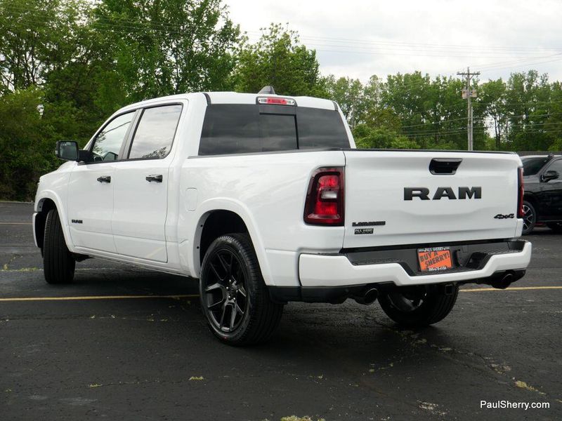 2025 RAM 1500 Laramie Crew Cab 4x4 5